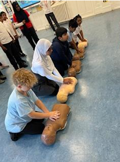 Year 6: First aid workshop